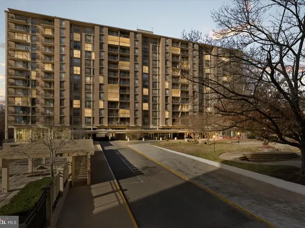 4600 S Four Mile Run Dr APT 113, Arlington, VA 22204