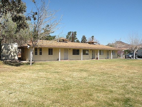 2nd image of 2501 Sierra Hwy Spc 2