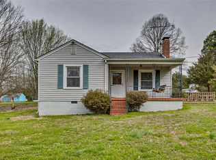 738 Nc Highway 22 N, Ramseur, NC 27316