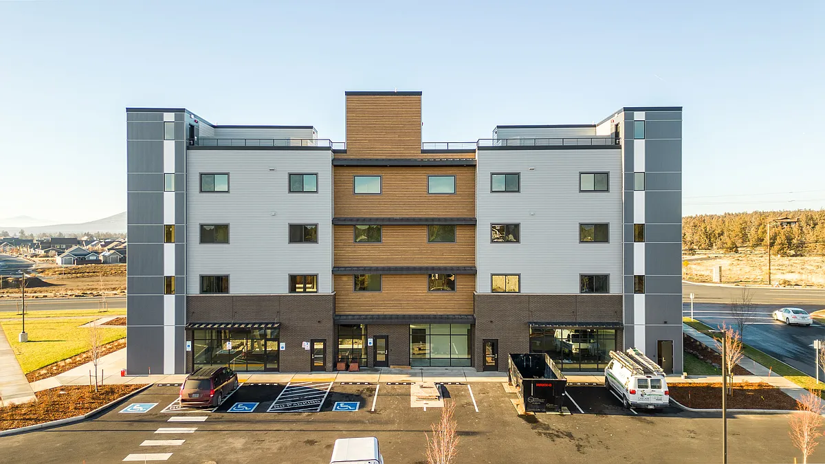 Building Photo - 3750 SW Badger Ave #204