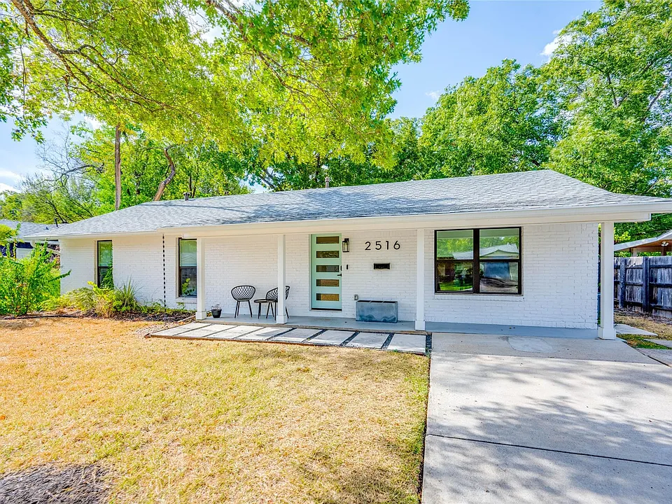 2516 Friar Tuck Ln
