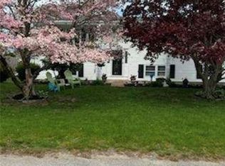 19 Meadow View Dr, Smithfield, RI 02917