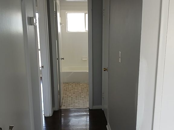2nd image of 628 Camrose Dr