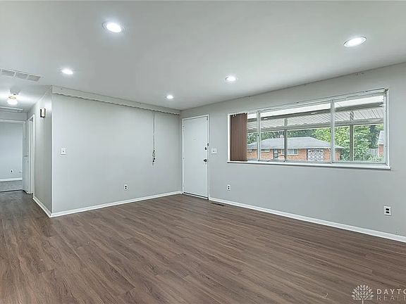 4th image of 5952 Tibet Dr