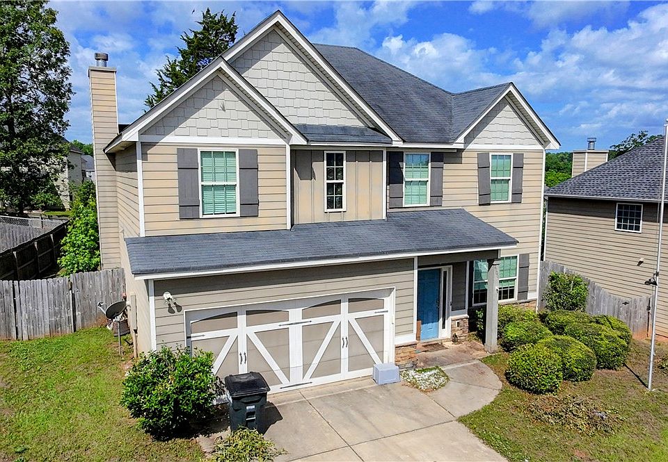 1st image of 2906 Ashley Ln