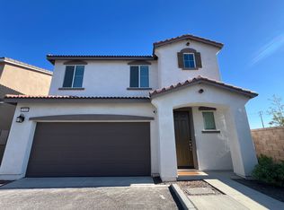 2035 Bergamot St, Redlands, CA 92374