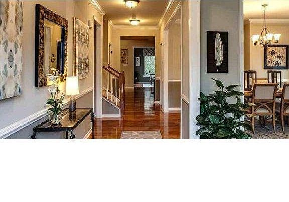 3rd image of 228 Armata Dr