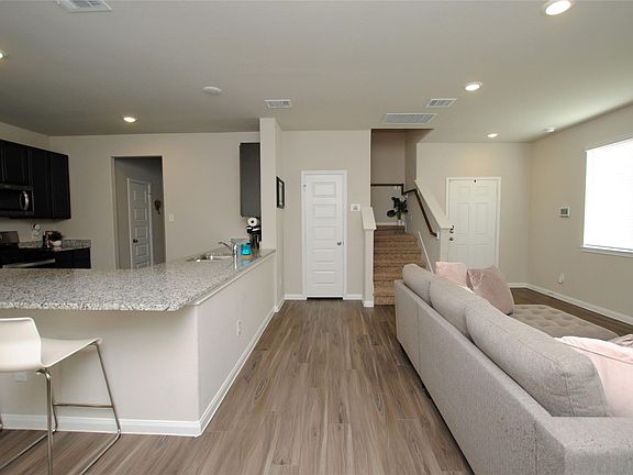 5th image of 13812 Green Heron Way