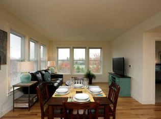 22 Bay State Rd #1, Cambridge, MA 02138