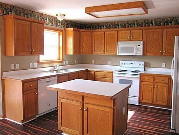 4th image of 1707 Waterford Dr