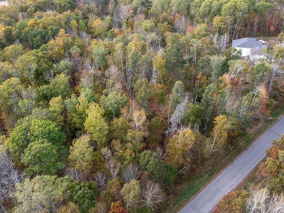 2nd image of 7 Green Scene Dr