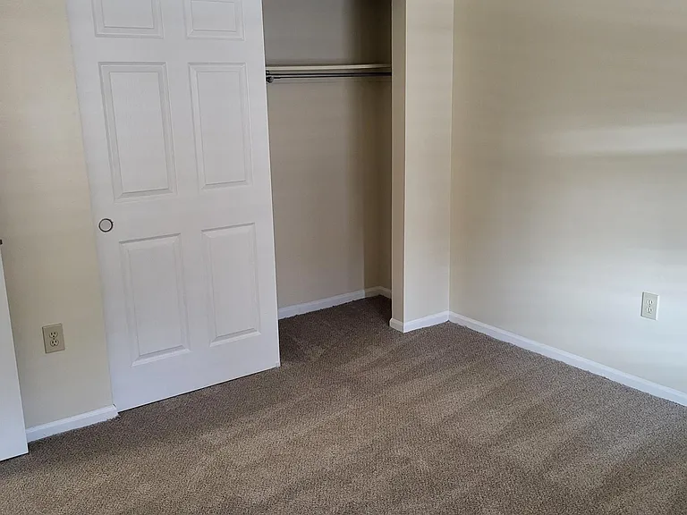 57 Buttles Ave — Photo 15