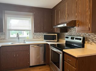 149 Gould St #1, Needham Heights, MA 02494