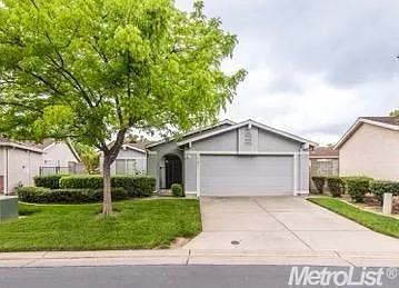 7587 Sunmore Ln photo 1