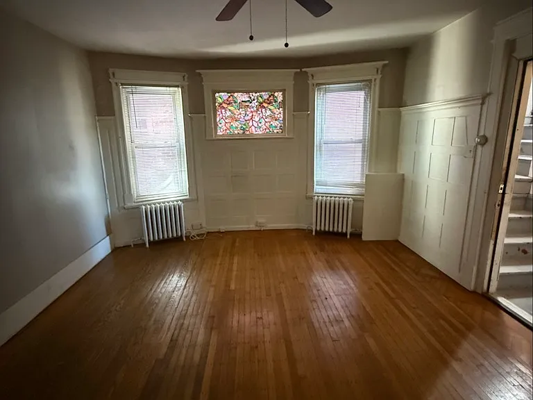 4932 Chestnut St #1 — Photo 3