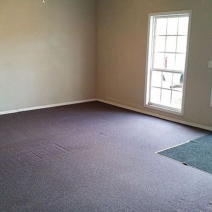 2nd image of 2202 SE 14th St