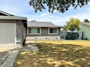 2042 Robin Dr, Fairfield, CA 94533