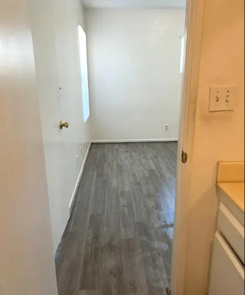 14324 Lemoli Avenue — Photo 11