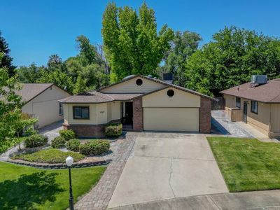 1922 Paris Ave, Redding, CA, 96001