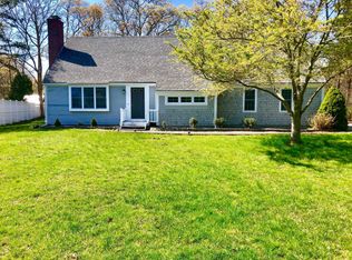 60 Falmouth Landing Rd, Falmouth, MA 02536