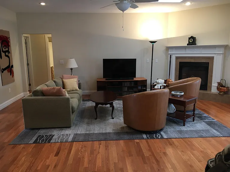 107 Wilbourn Dr — Photo 5