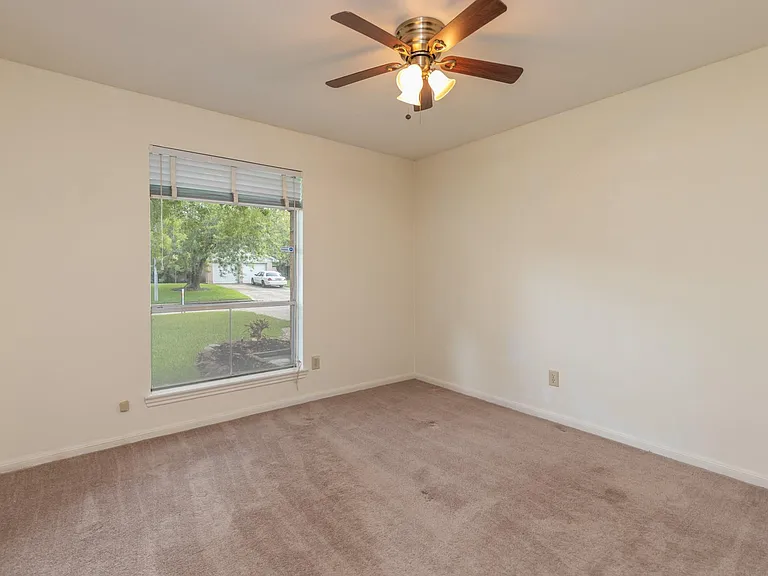 2623 Longleaf Pines Dr — Photo 27