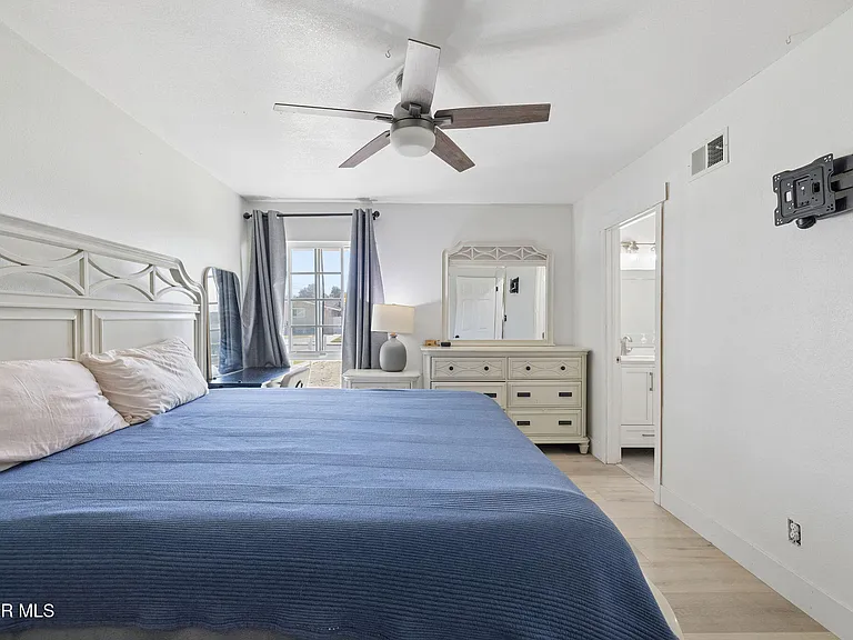 2301 Mono St — Photo 18