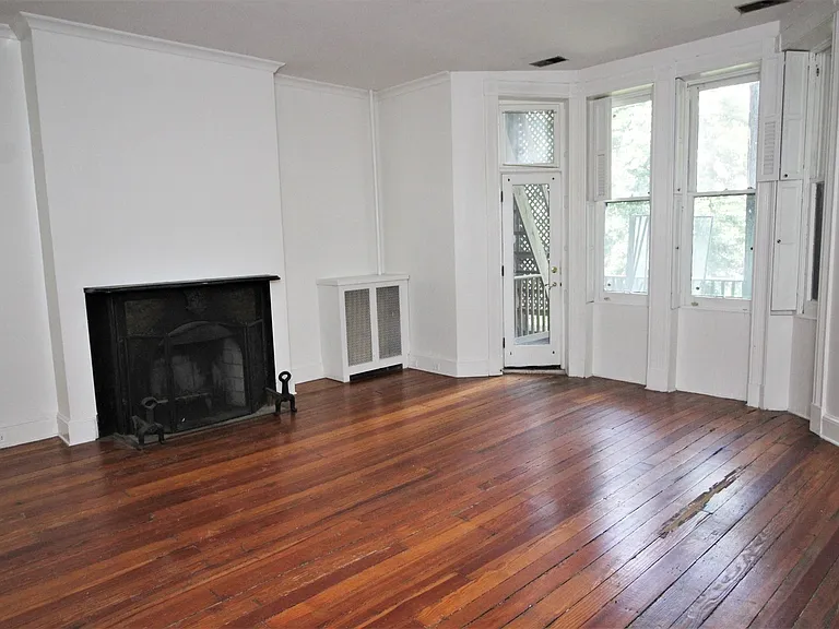 1513 Bolton St. — Photo 8