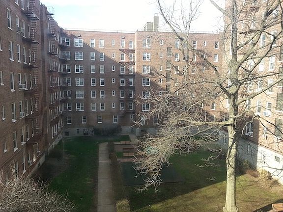 5th image of 72-61 113th St #3G