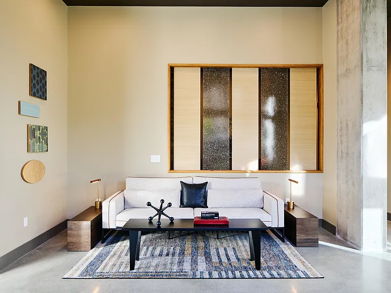 This high-style community is comprised of four distinct buildings, each one with its own mix of amenities and aesthetics.