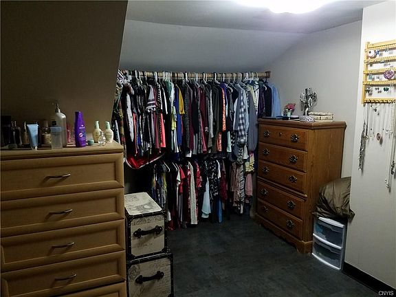 5th image of 53 Dudley Ave
