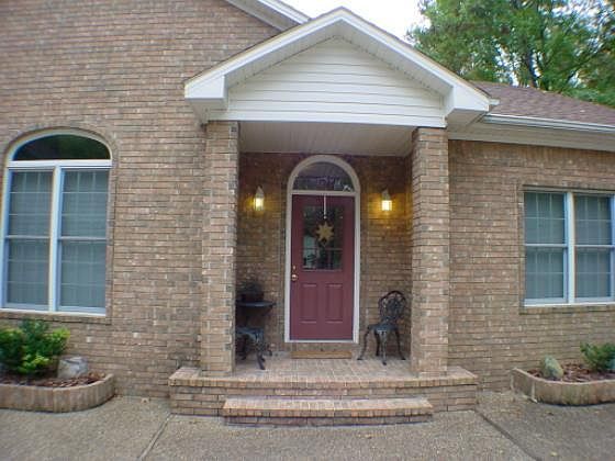 2nd image of 48 Sergio Dr