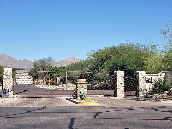 4th image of 10963 N 126th Way