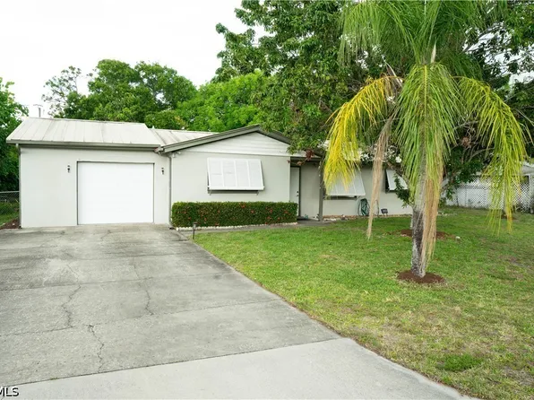 12340 4th St, Fort Myers, FL 33905