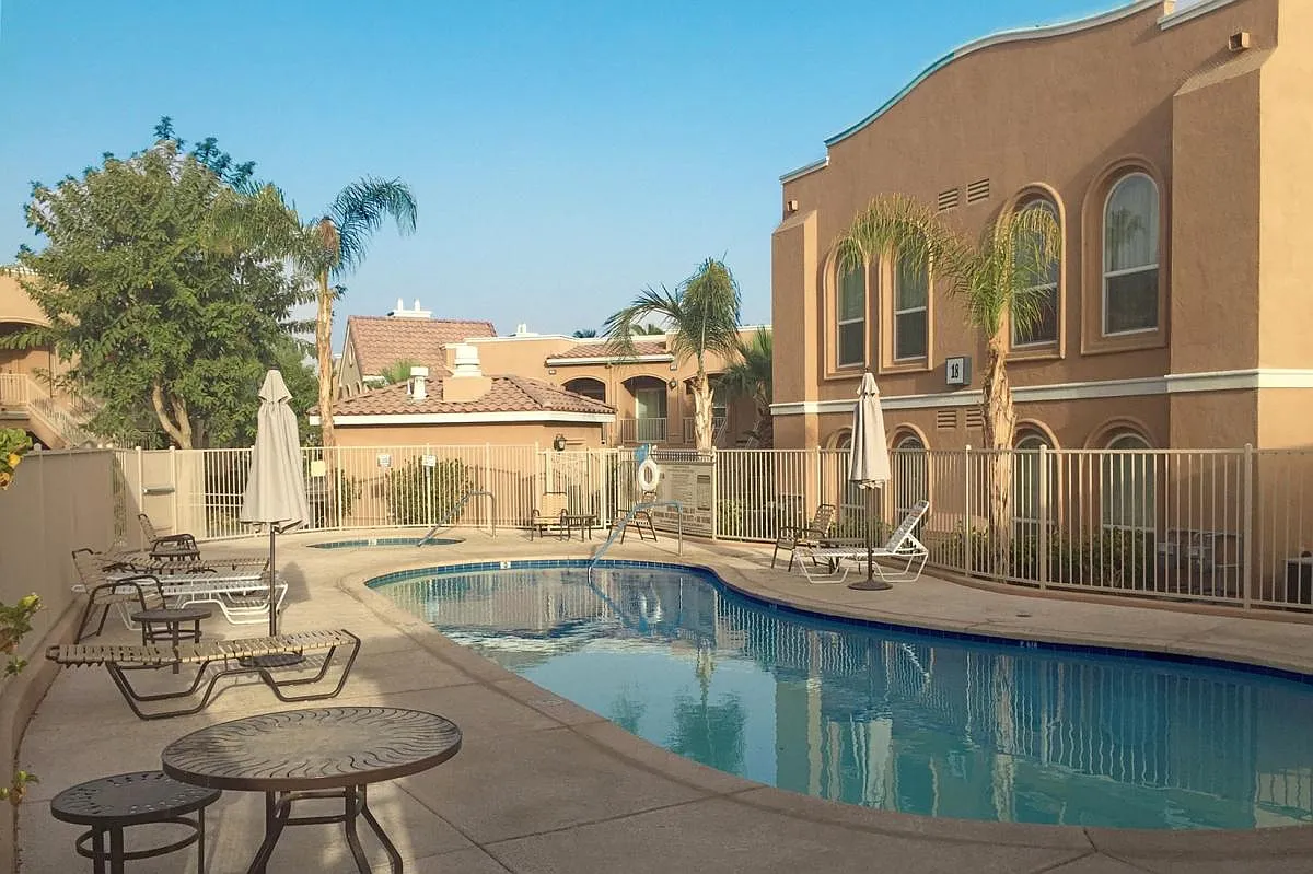 45245 Seeley Drive — Photo 3