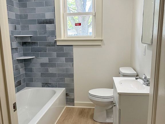 5th image of 151 Bussey St #151