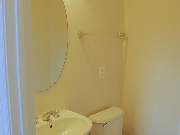 3rd image of 20385 Belmont Park Ter Unit 105