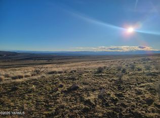 Nka Wenas View Dr, Selah, WA 98942