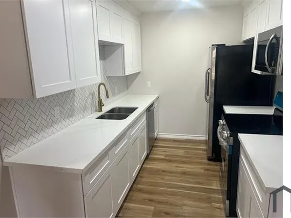 5280 Nelkin Ln, Beaumont, TX 77708