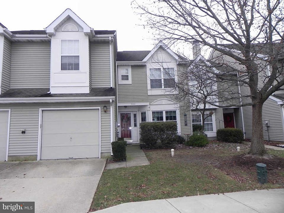 1st image of 5003 Plantation Ct