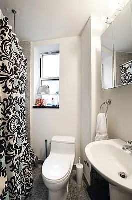 Rented by REAL New York | media 12