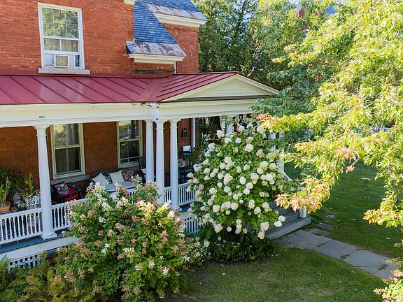 4th image of 410B Dalton Drive