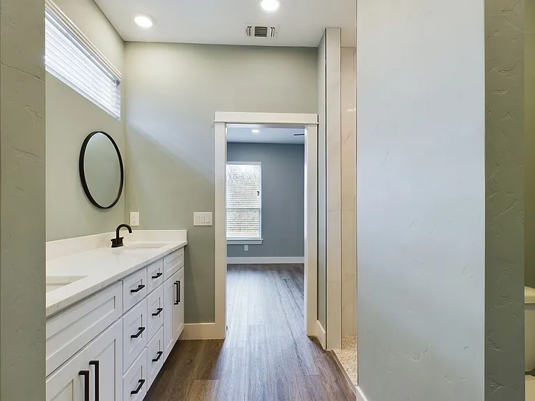 505 Mooney Ln — Photo 12