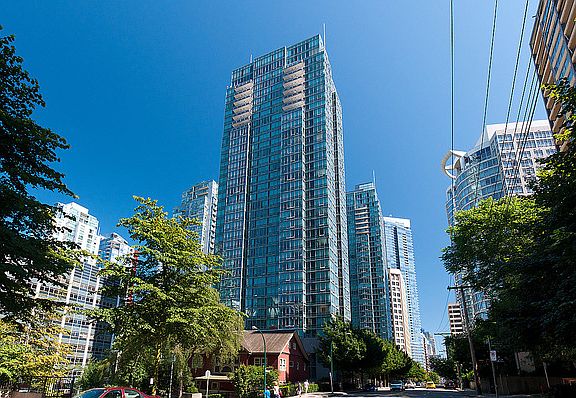 2nd image of 1288 Georgia St W #3404