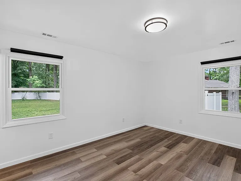 21465 Indian Bridge Rd — Photo 15