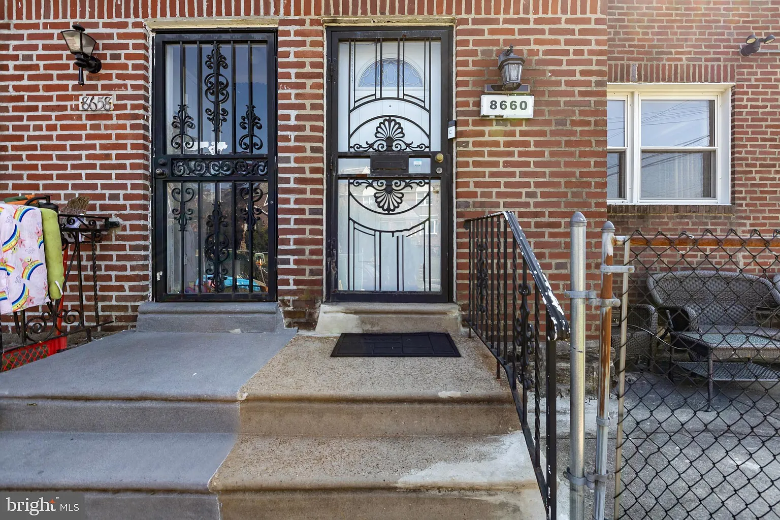 8660 Fayette St photo 1
