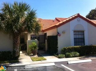 94 Centennial Ct, Deerfield Beach, FL 33442