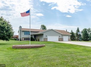 5596 Eisenhower Dr SE, Rochester, MN 55904