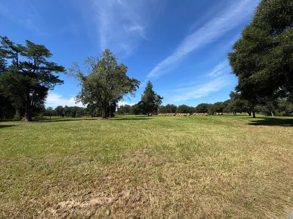 2692 Oak Grove Rd, Ponce De Leon, FL 32455
