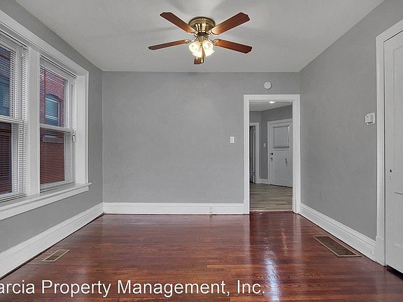 5th image of 4951 Lindenwood Ave APT 1W